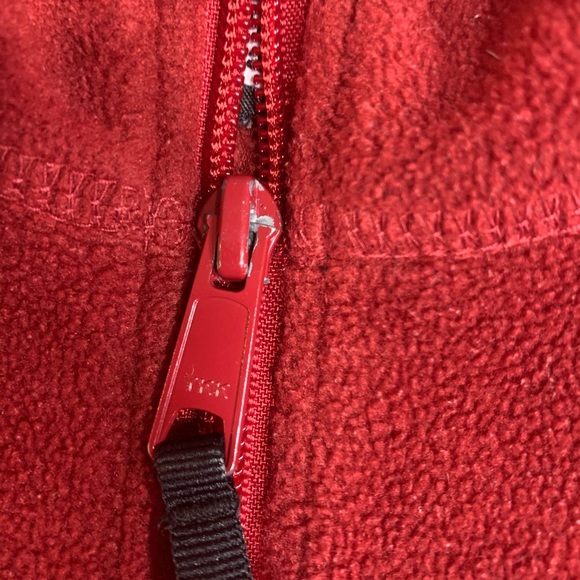 🦉/ Columbia Maroon Fleece Full-Zip Vest Sz M - Picture 9 of 9